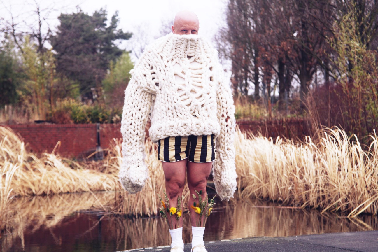 Die Abenteuer des starken Wanja_Ringlokschuppen Mühlheim_vorschlag hammer_Kristofer Gudmunson_Stephan Stock, Gesine Hohmann_Kostümbild_Kostümdesign_Kostüme_Mascha Mihoa Bischoff (3b)