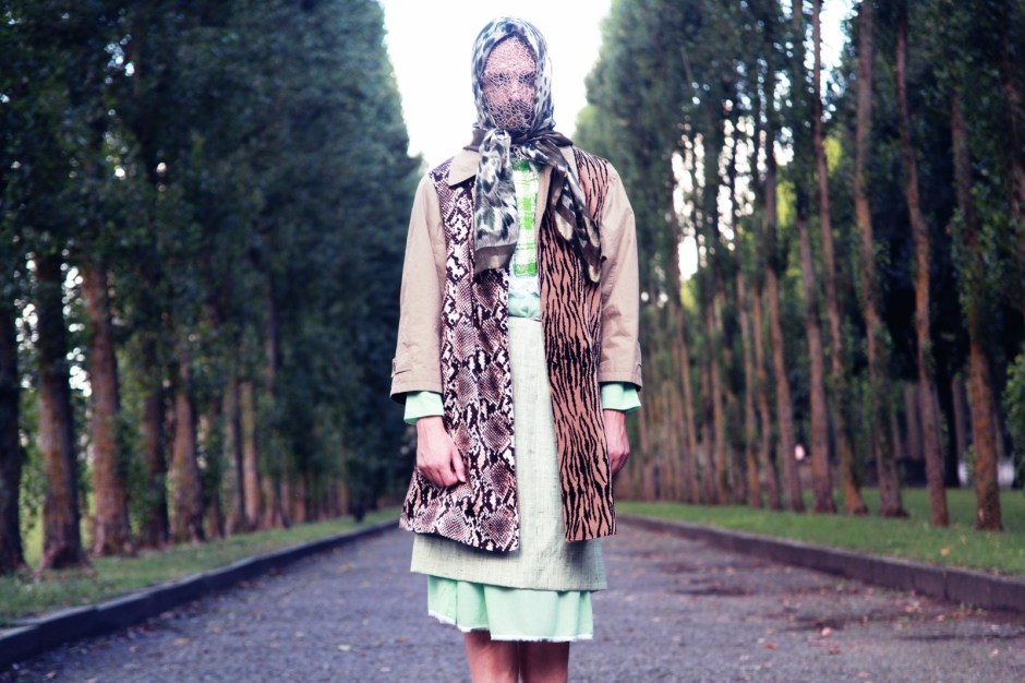 mascha-mihoa-bischoff-kostumbild-kostumdesign-die-abenteuer-des-starken-wanja-vorschlag-hammer-ringlokschuppen-mulheim-6