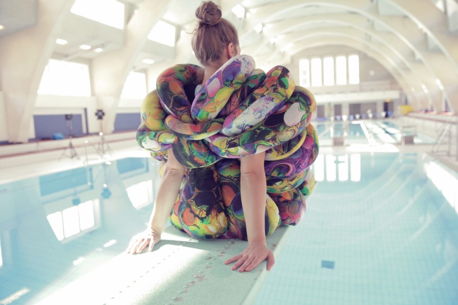 mascha-mihoa-bischoff-kostumbild-kostumdesign-entweder-und-junges-esemble-stuttgart-7