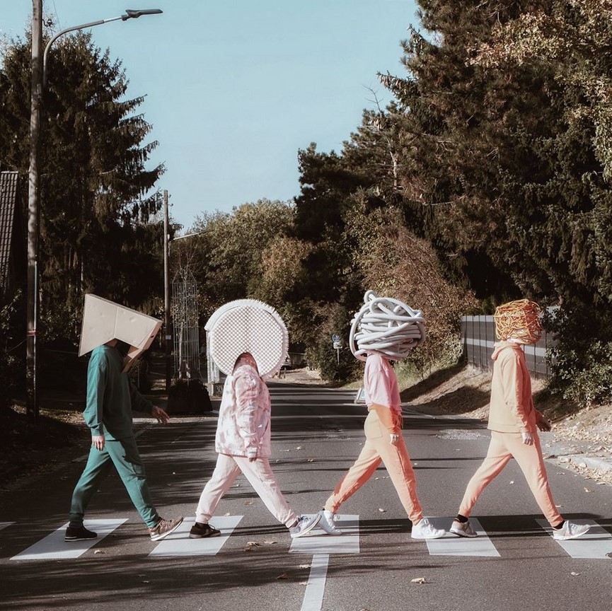 vorschlag hammer_Körperatlas. Expedition in die Eingeweide_ Kostüm_Kostümbild_Mascha Mihoa Bischoff_ Schlosstheater Moers_Foto Kristina Zalesskaya (3) (Kopie)