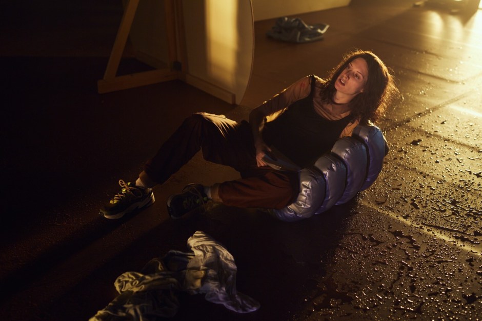 Münchner Kammerspiele_Yung Faust_Regie Leonie Böhm_Kostüme Mascha Mihoa Bischoff_Foto Julian Baumann (2)